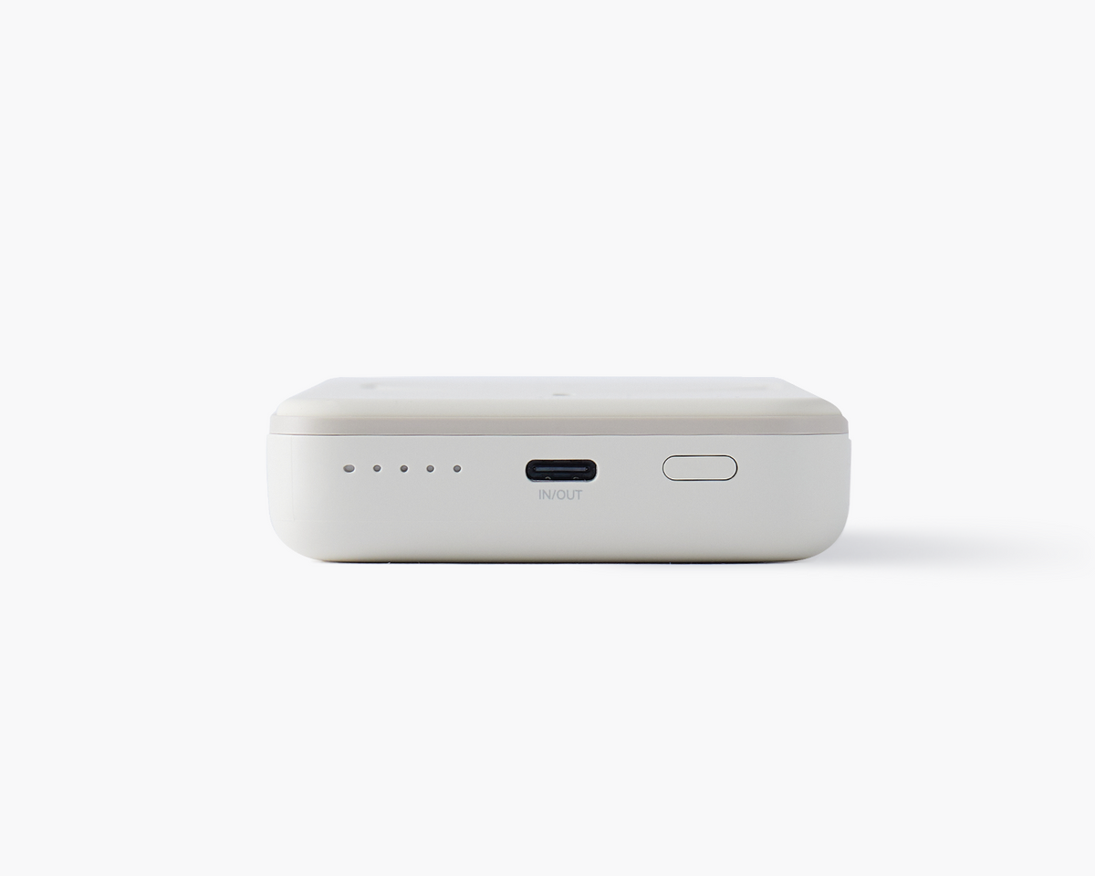 UGREEN 10000mAh マグネット式ワイヤレス充電対応モバイルバッテリー UGREEN 10000mAh マグネット式ワイヤレス充電対応モバイルバッテリー